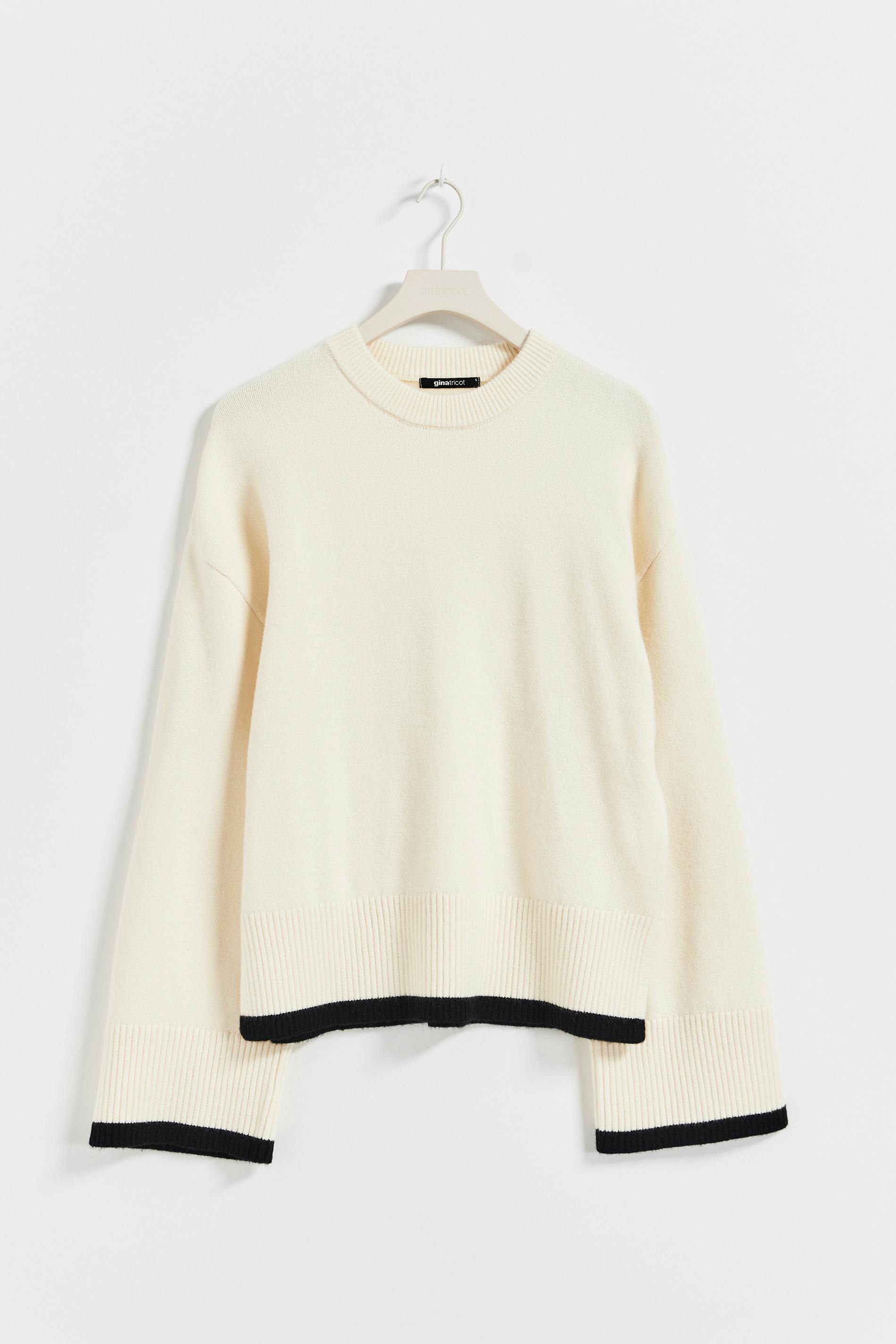 Contrast knit sweater