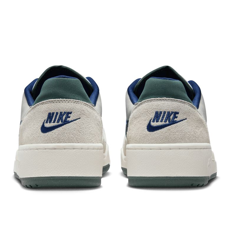 NIKE Full Force Low 