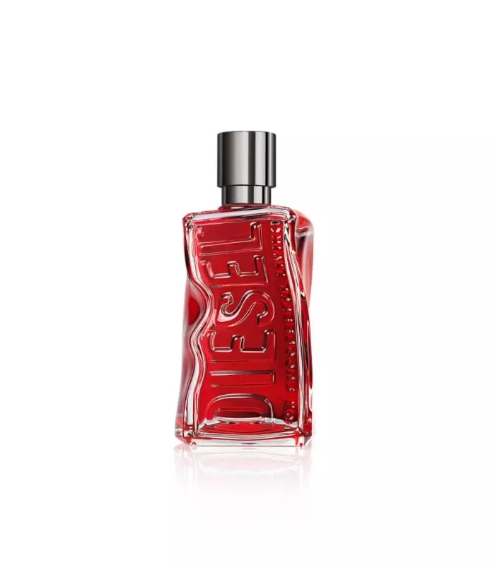 D RED Eau de Parfum Vaporisateur
