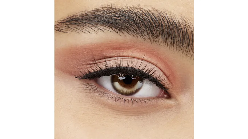 essence Light as a feather 3D faux mink lashes light up your life