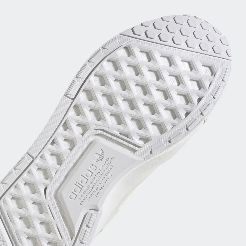 adidas NMD V3 HP9831 / weiss