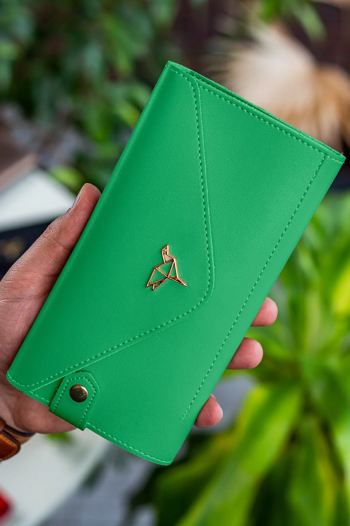 Garbalia  Grüne Damenbrieftasche im Umschlagmodell mit Telefon- und Münzfächern