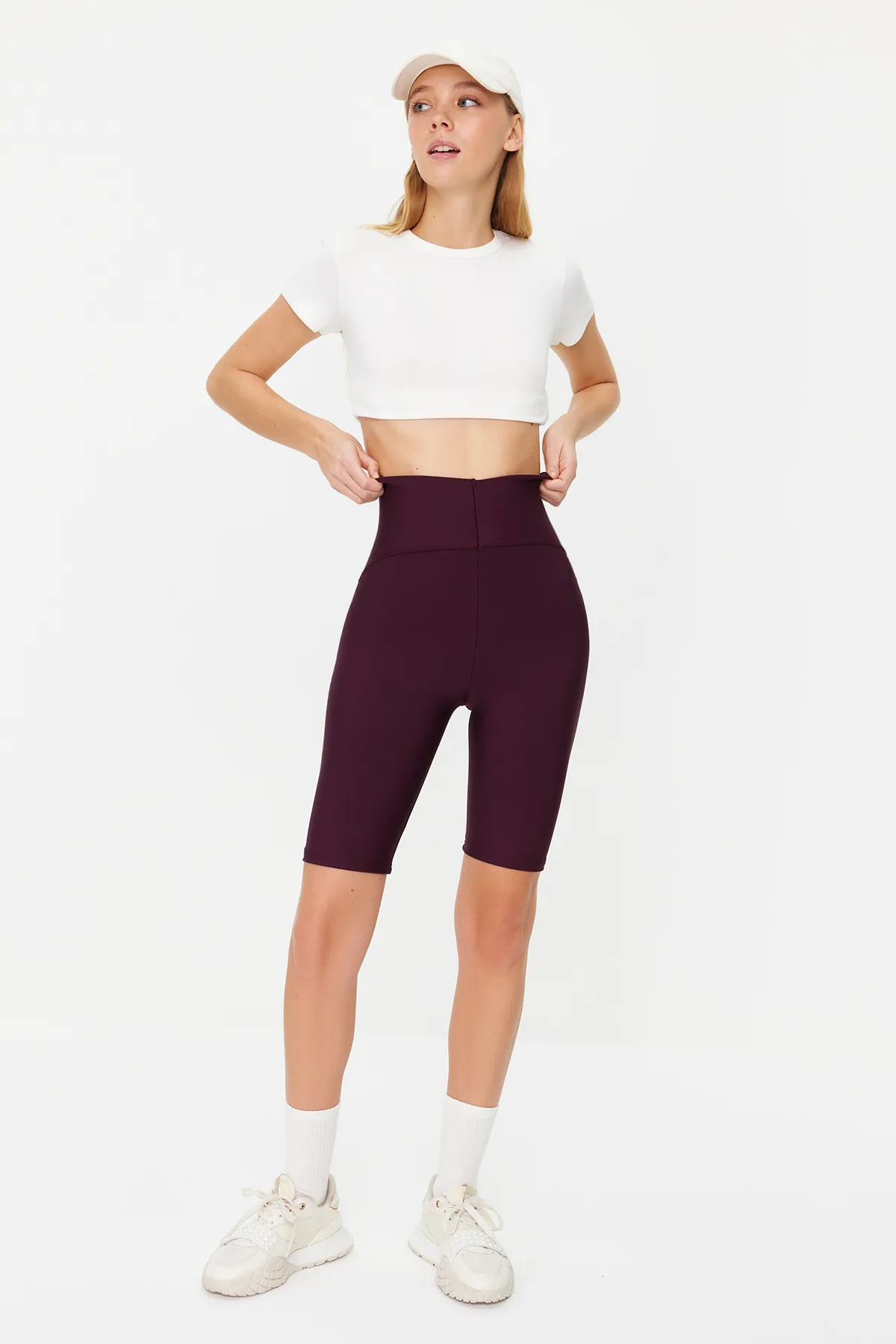 Trendyol Collection  Plum Restorer Strick-Sport-Leggings für Biker/Radfahrer/kurze Hosen THMSS23TY00021