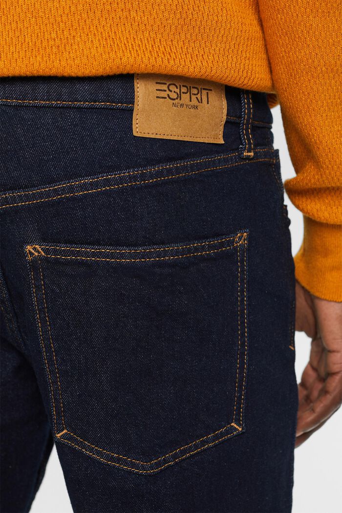 Recycelt: Jeans mit gerader Passform