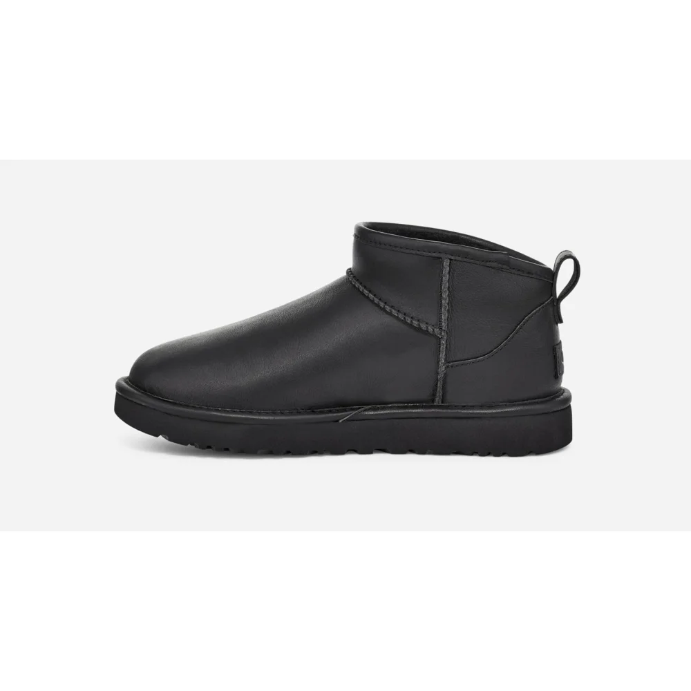 UGG Classic Ultra Mini W 1117534-BLK / schwarz
