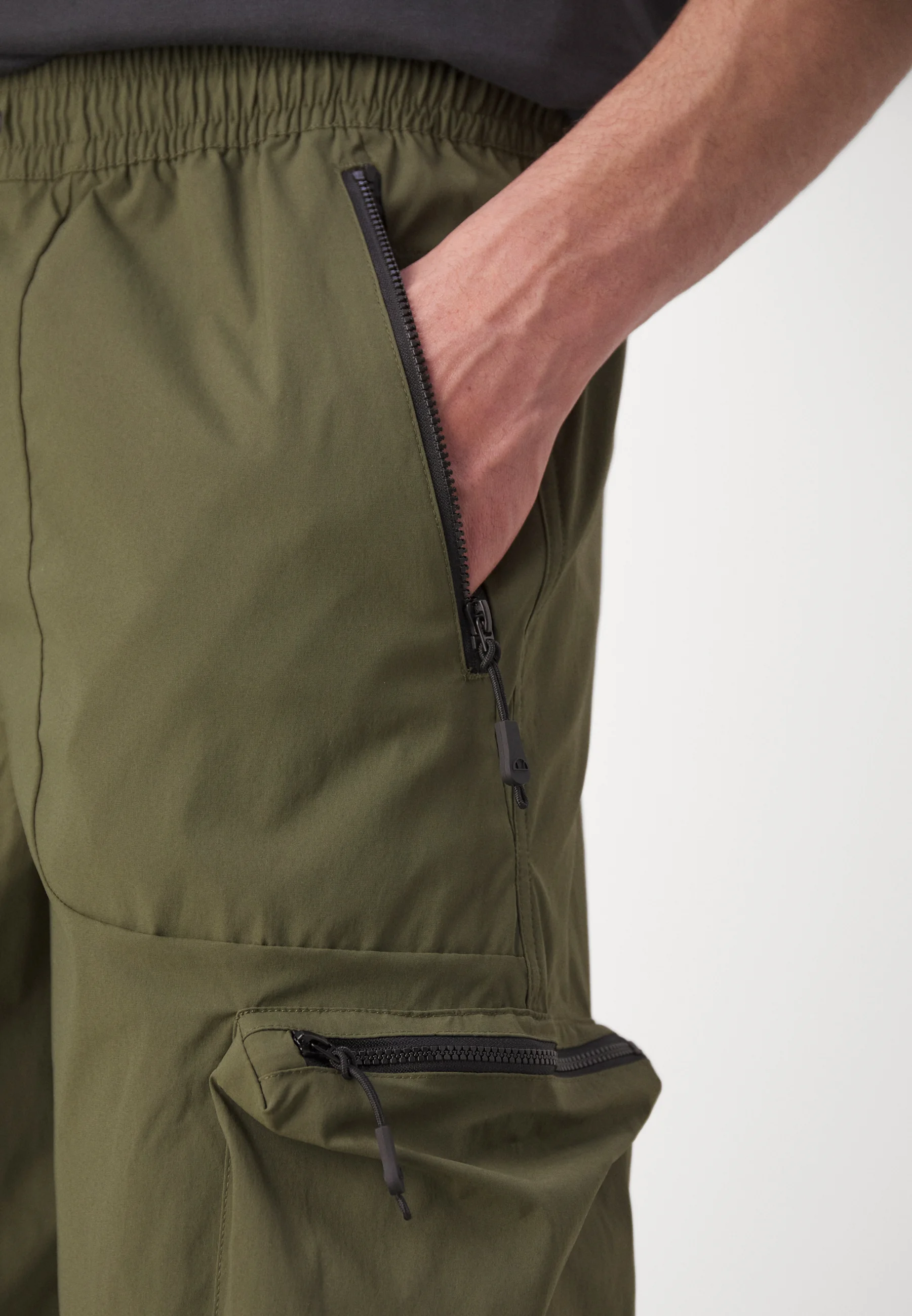 Ellesse SQUADRON PANT - Pantalones cargo