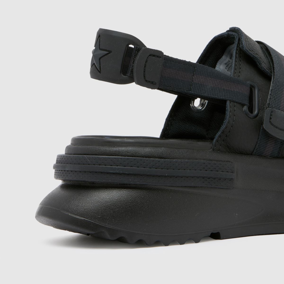 Converse szandálok Run Star Legacy Utility CX 166666 010 Black