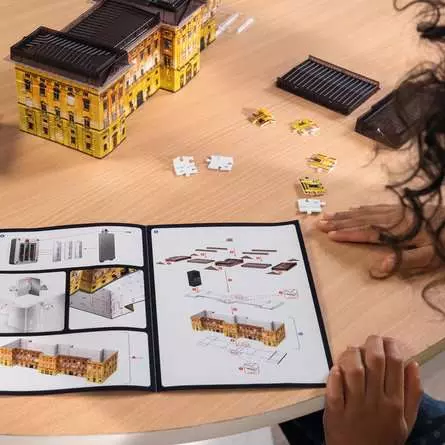 Ravensburger Buckingham Palace bei Nacht