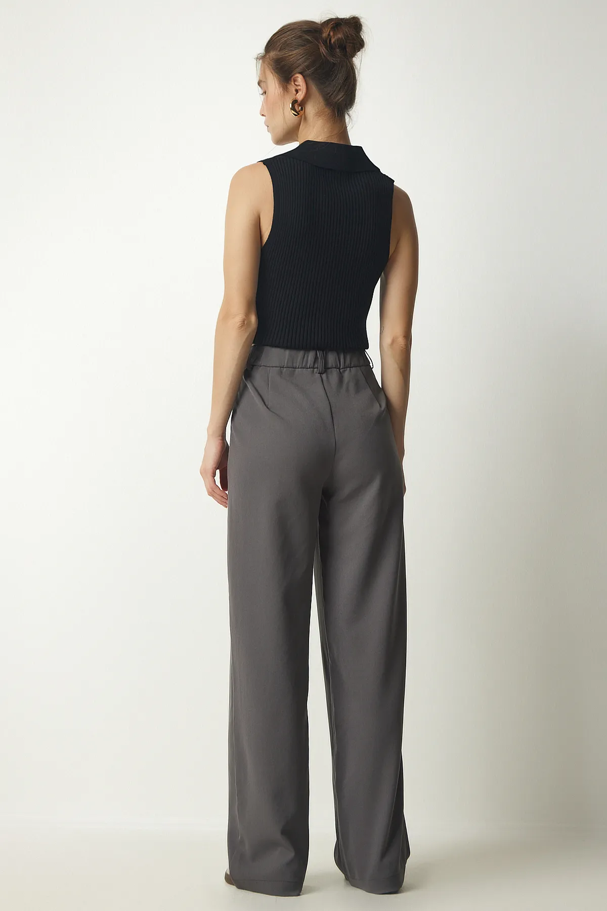 Happiness İstanbul  Graue plissierte Webhose für Damen UB00188