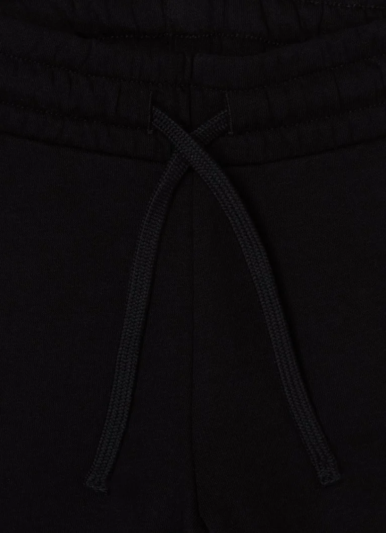 Calça de jogging Benetton com corte afunilado e cordão ajustável.