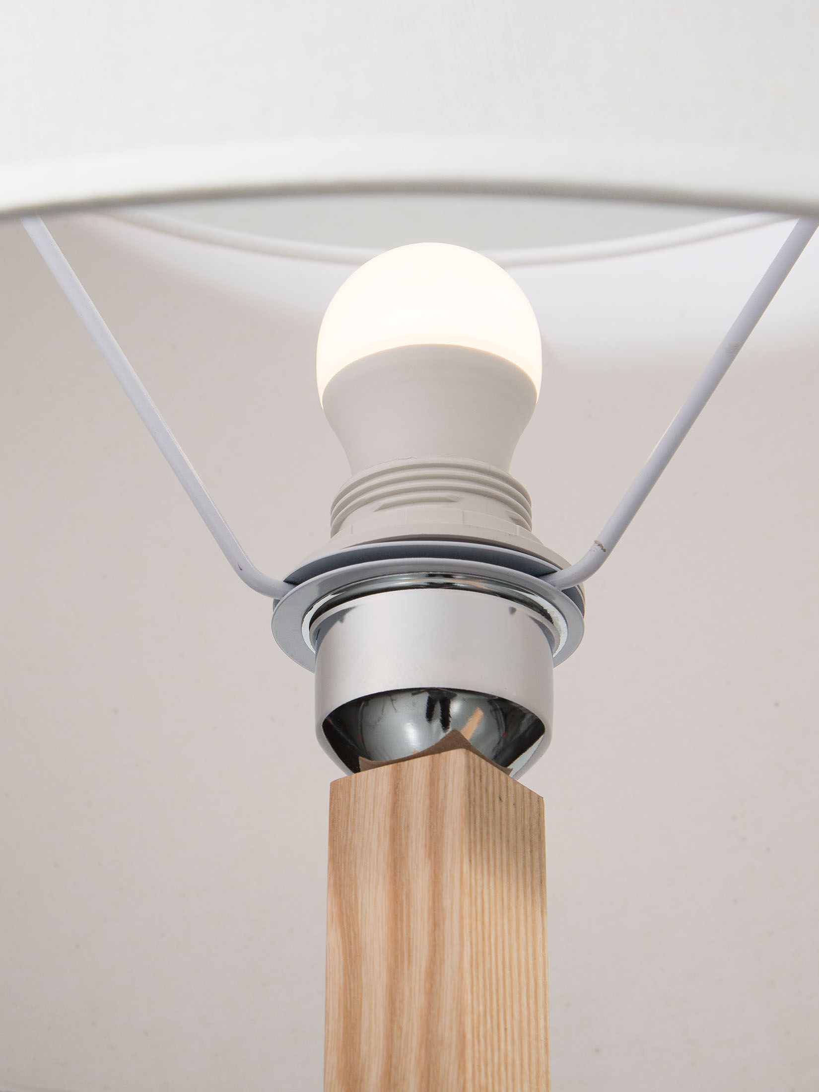 Nordic Touch Standleuchte, Natural/White