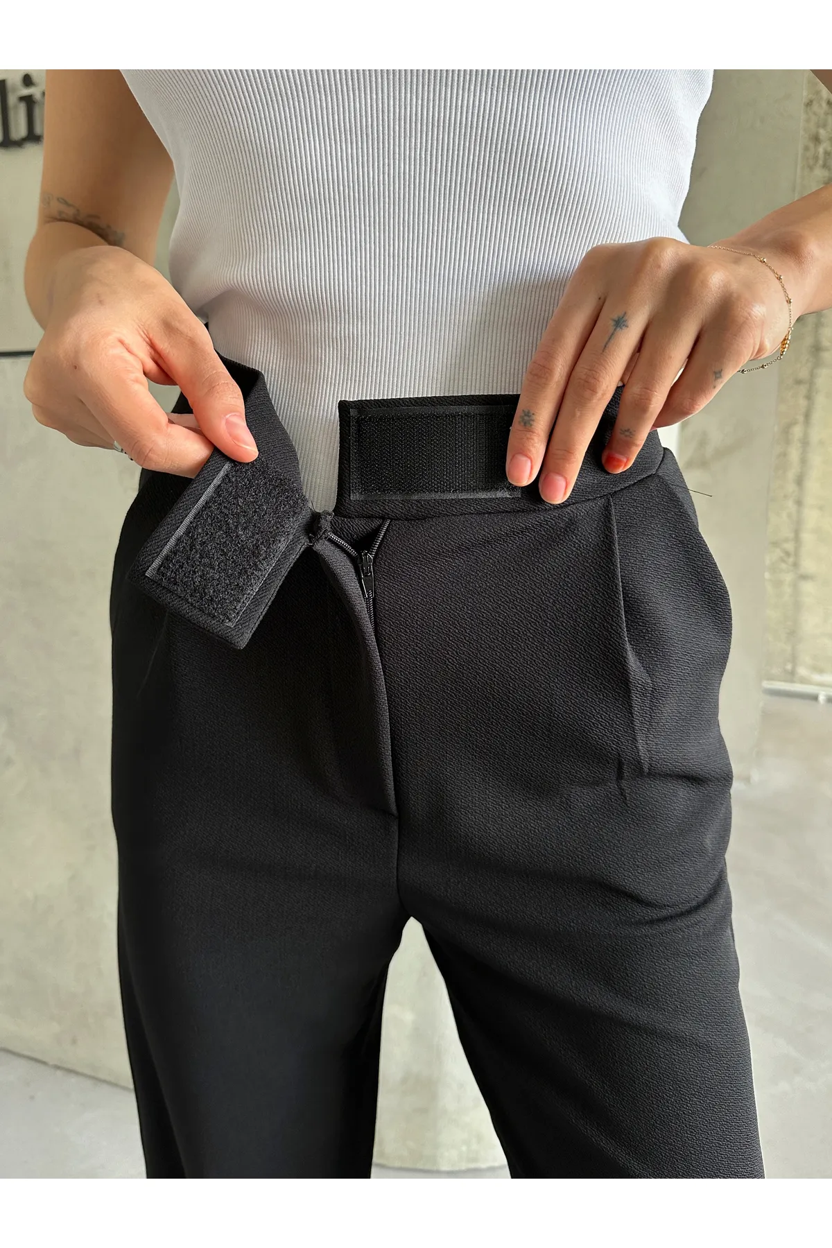 Laluvia  Parla Damen-Palazzo-Hose aus Lycra mit Klettverschluss in Schwarz