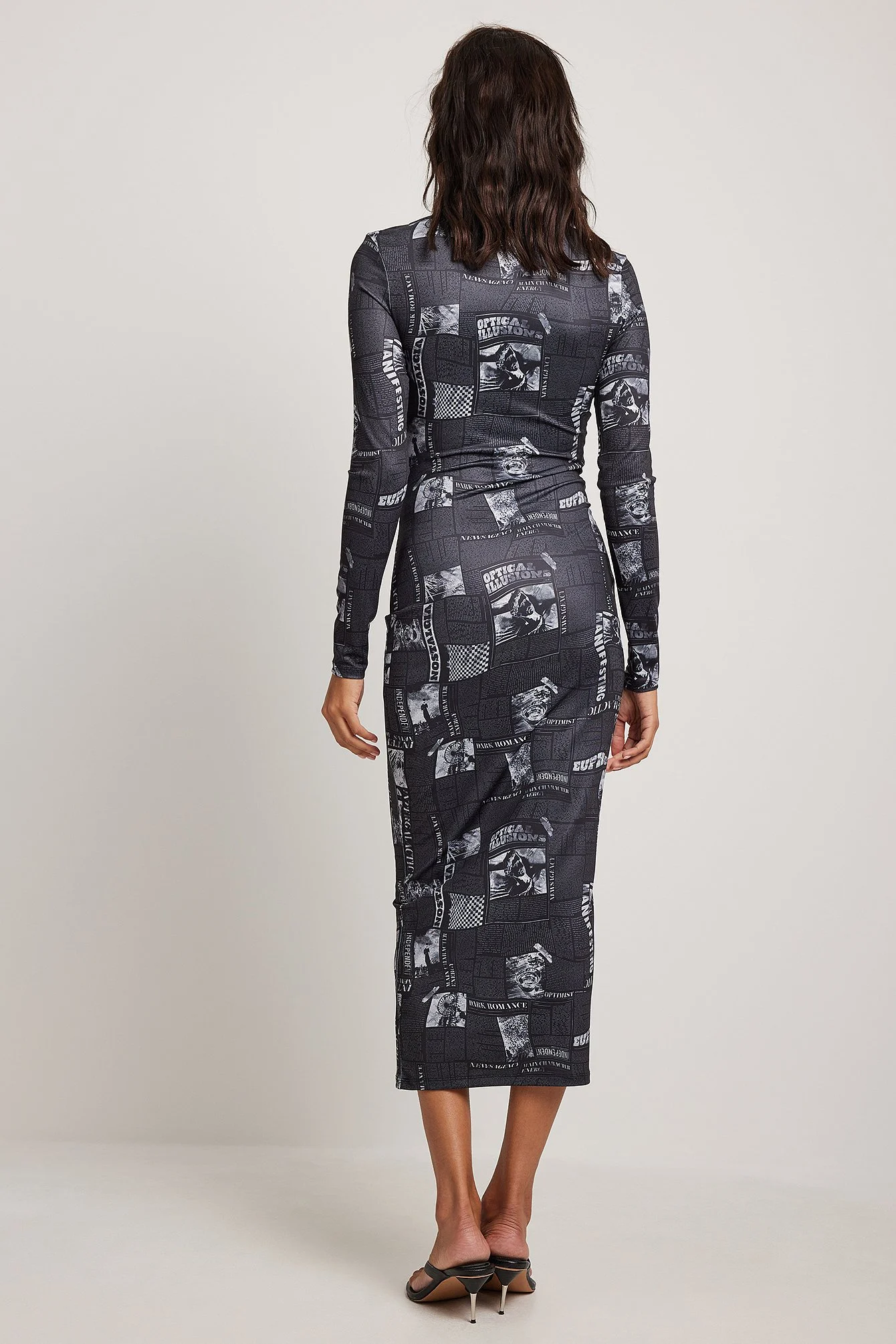 Bedrucktes Maxikleid mit quadratischem Ausschnitt