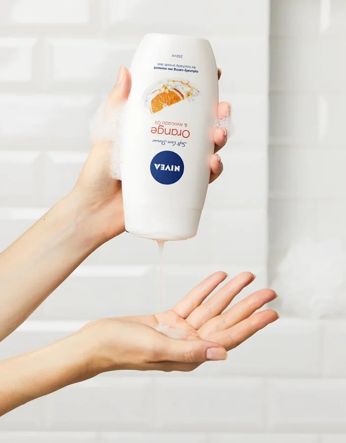 Nivea Care & Orange гел за туширање