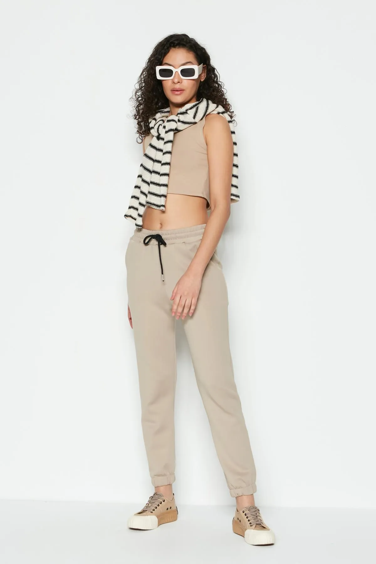 C&City  Basic Jogger-Jogginghose 802 Stone