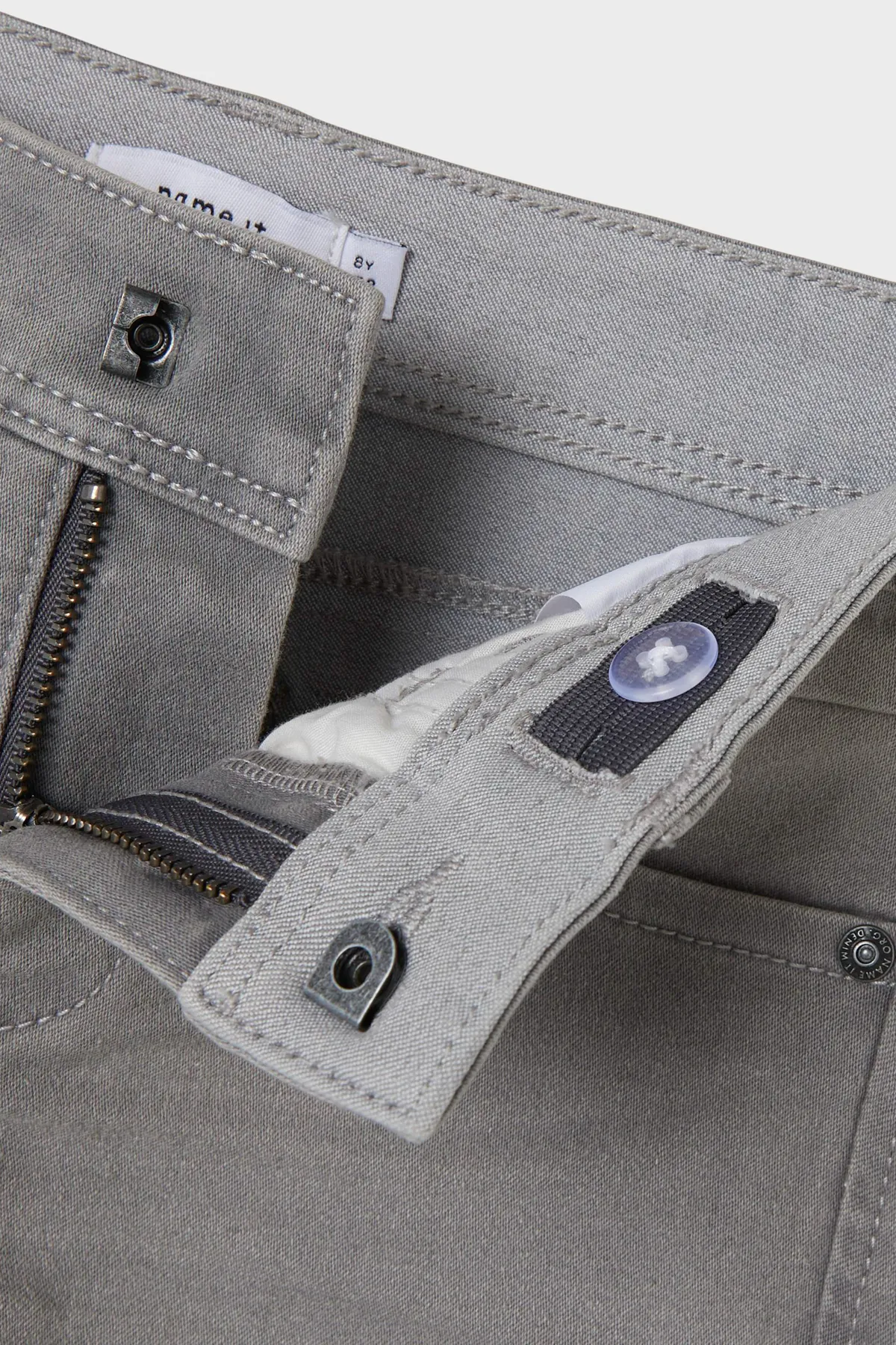 name ıt  NKMSILAS SLIM DNM L SHORTS 2272-TX NOOS