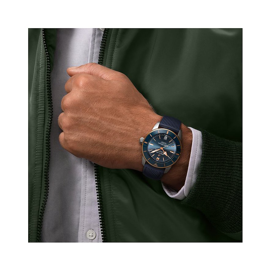 Breitling Herrenuhr Superocean Héritage B20 Automatic 42
