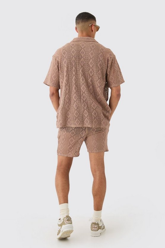 Kastiges gehäkeltes Hemd & Shorts