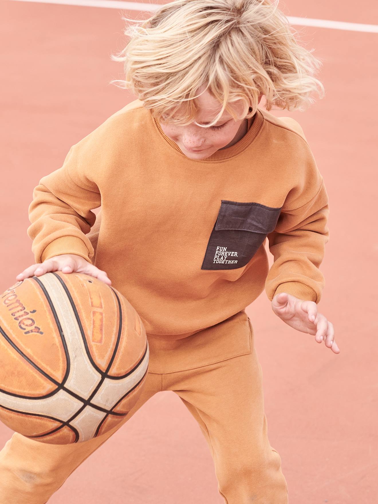 Sweat sport à poche bi-matière garçon noix de pécan