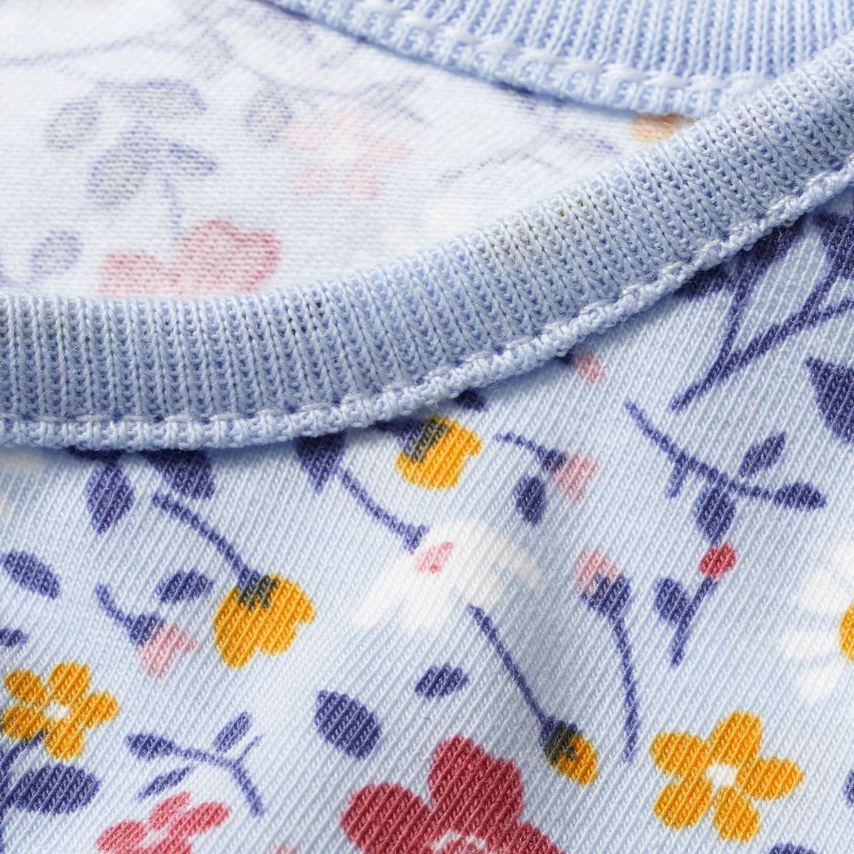 T-Shirt Pro Climate mit Blumen-Muster, blau, Gr. 104, 1 St