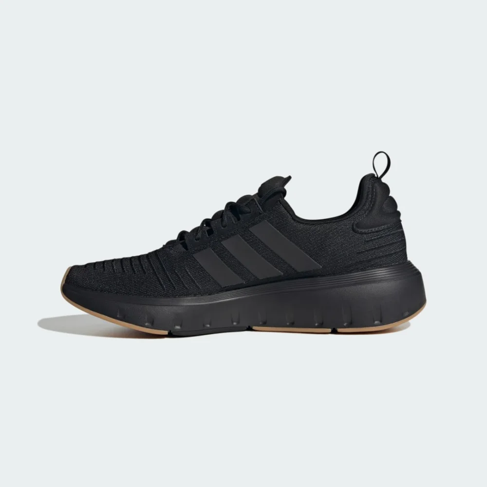 adidas Swift Run IG4704 / schwarz