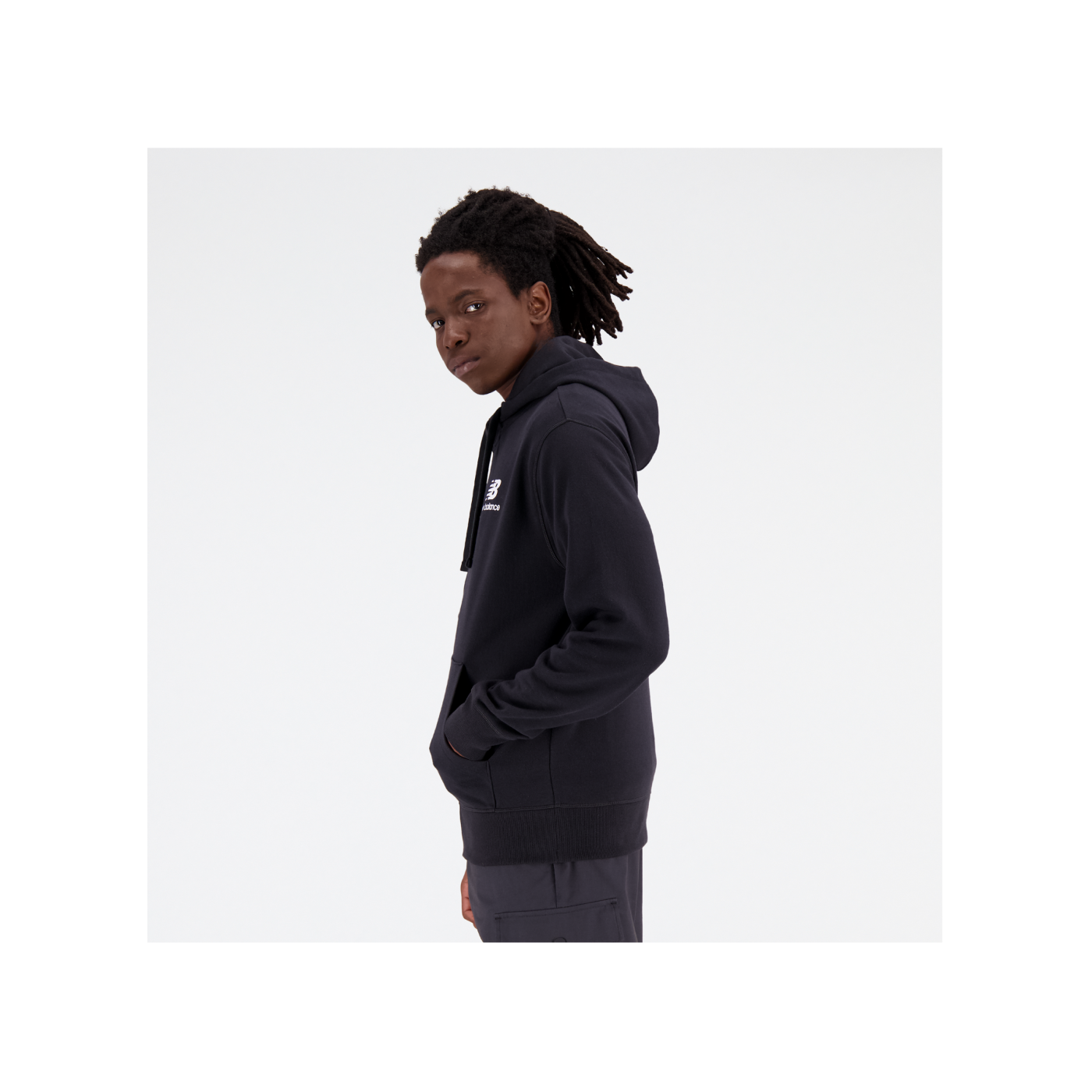 New Balance Essentials Stacked Jacke Schwarz F001