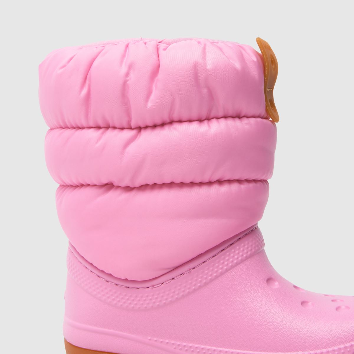 Crocs bledo roza klasični neo puff škornji za malčke za deklice