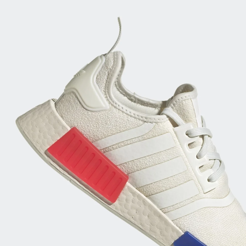 adidas NMD R1 HQ4451 / weiss