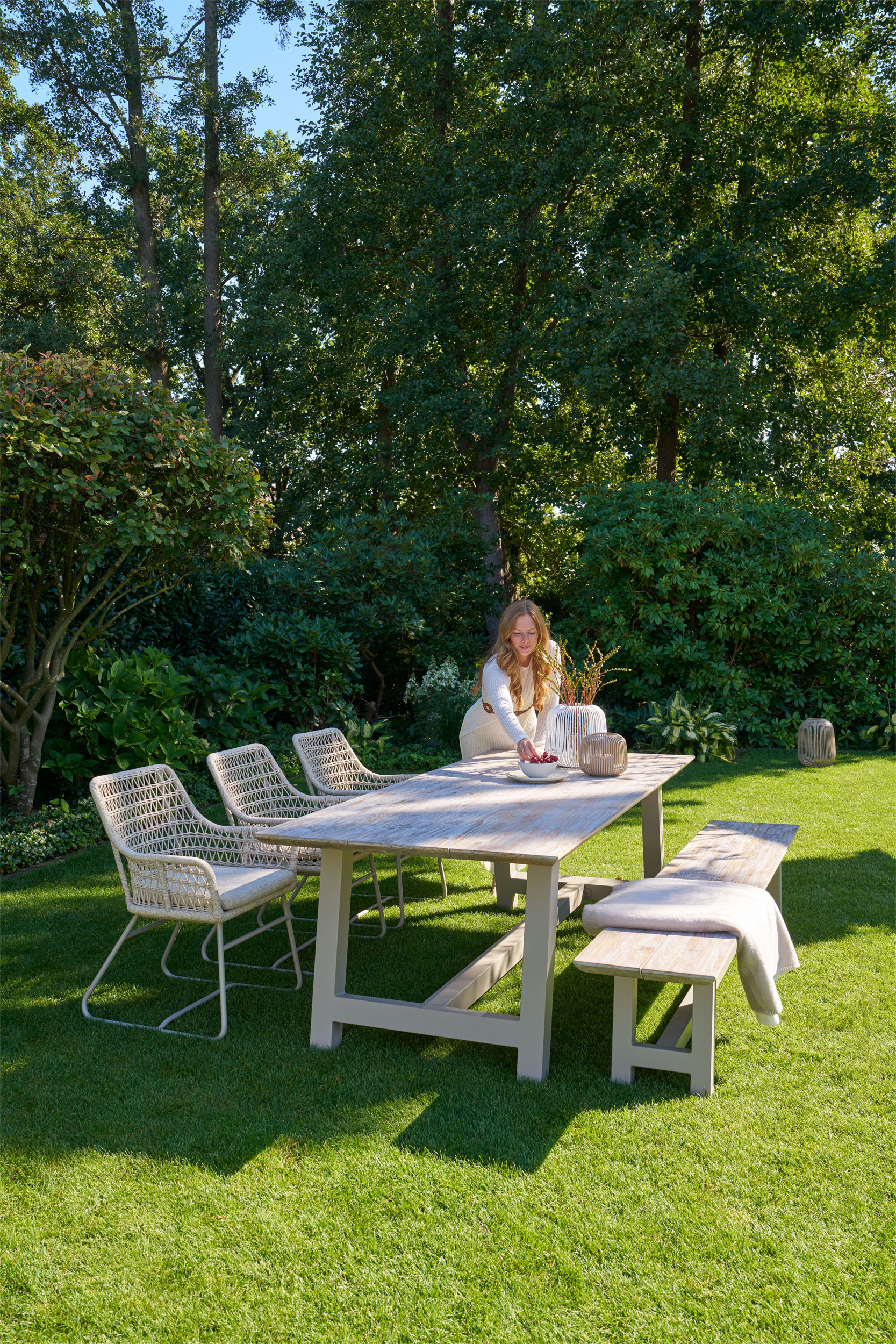 OUTDOORGartenbank Teak Weiss