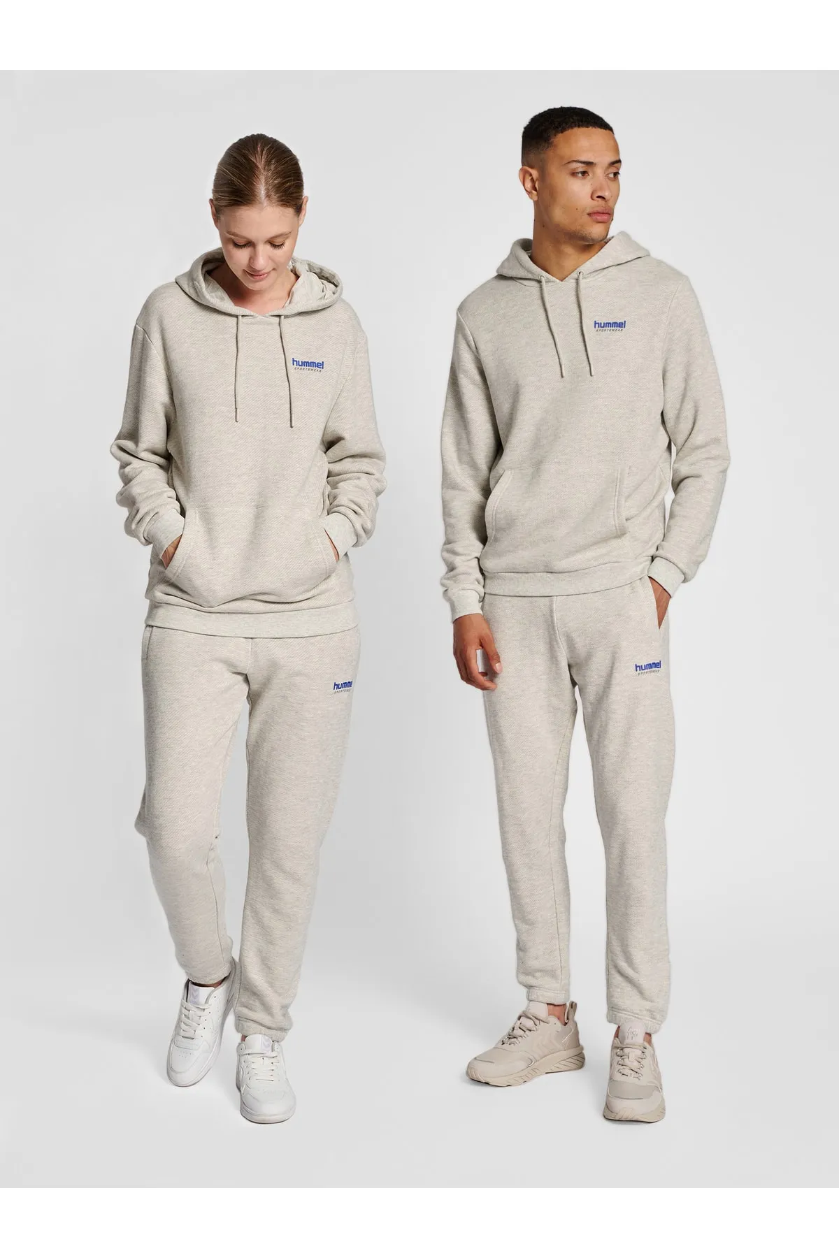 hummel  Sweatshirt - Grau - Regular Fit
