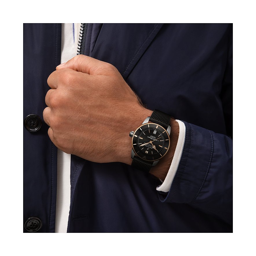 Breitling Herrenuhr Superocean Héritage II B20 Automatic 42