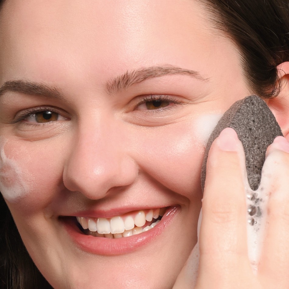 Konjac Sponge Purifying and exfoliating