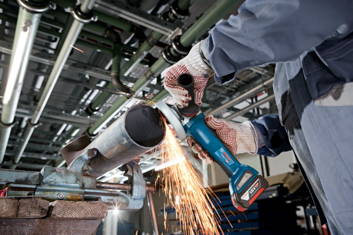 „Bosch Blue 06019J4201 X-LOCK GWX 18 V-10 P“ akumuliatorinis kampinis šlifuoklis be akumuliatorių ir įkroviklio L dėžutėje