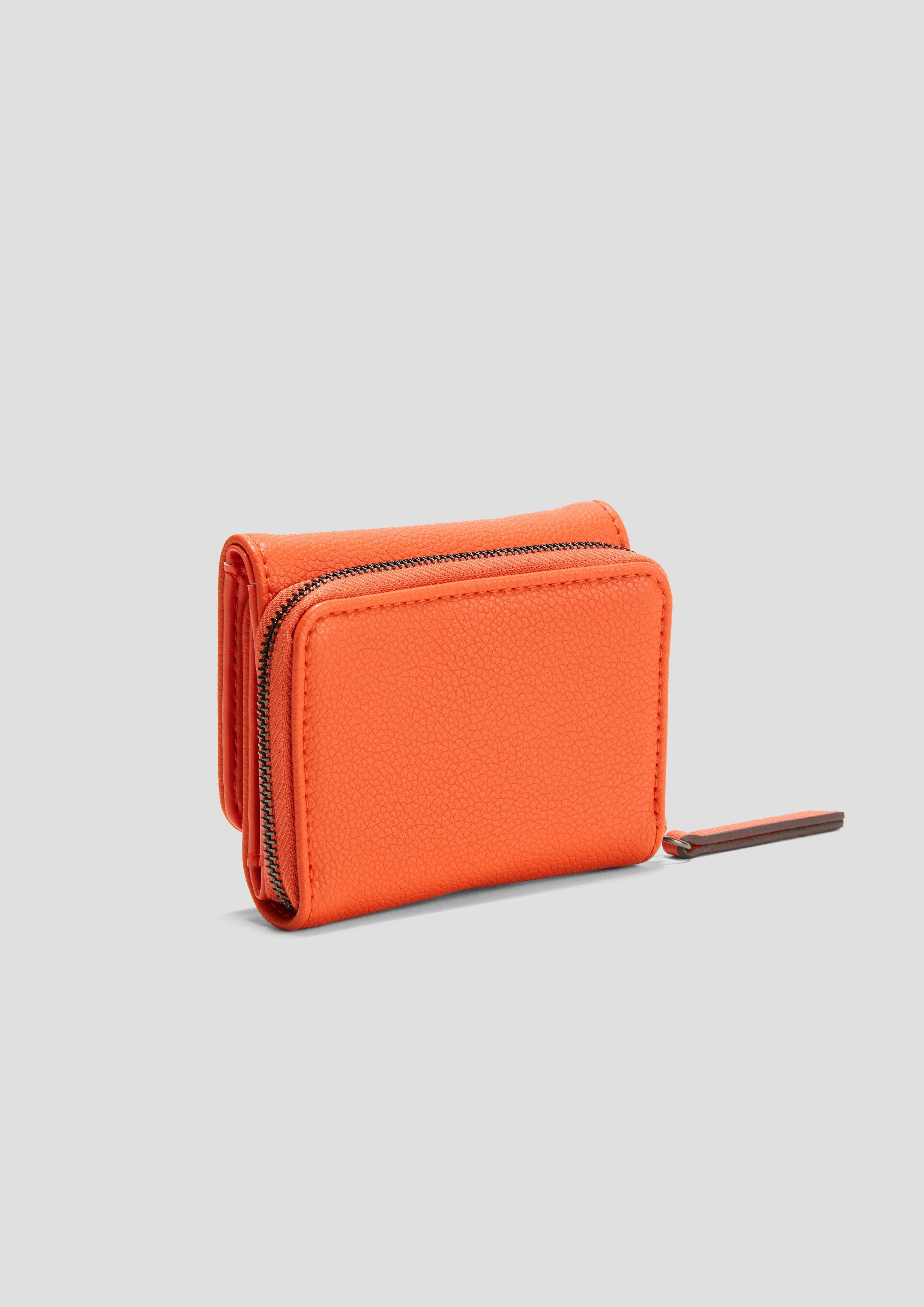 Portemonnaie in Leder-Optik  2138002-2504