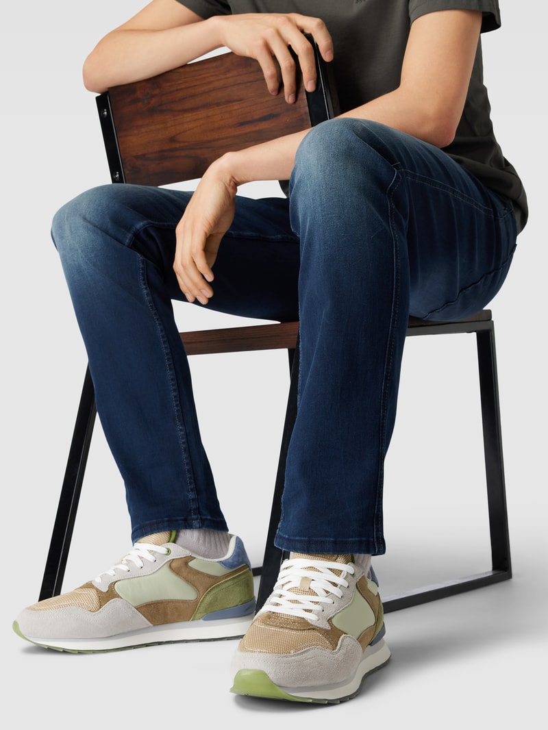 Sneaker im Colour-Blocking-Design Modell 'BAKU' in hellgrau