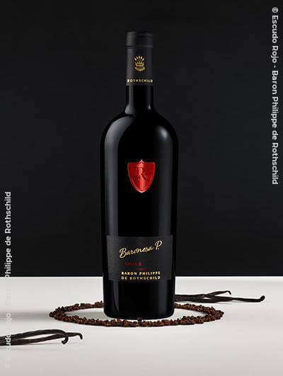 Escudo Rojo : Baronesa P. 2020