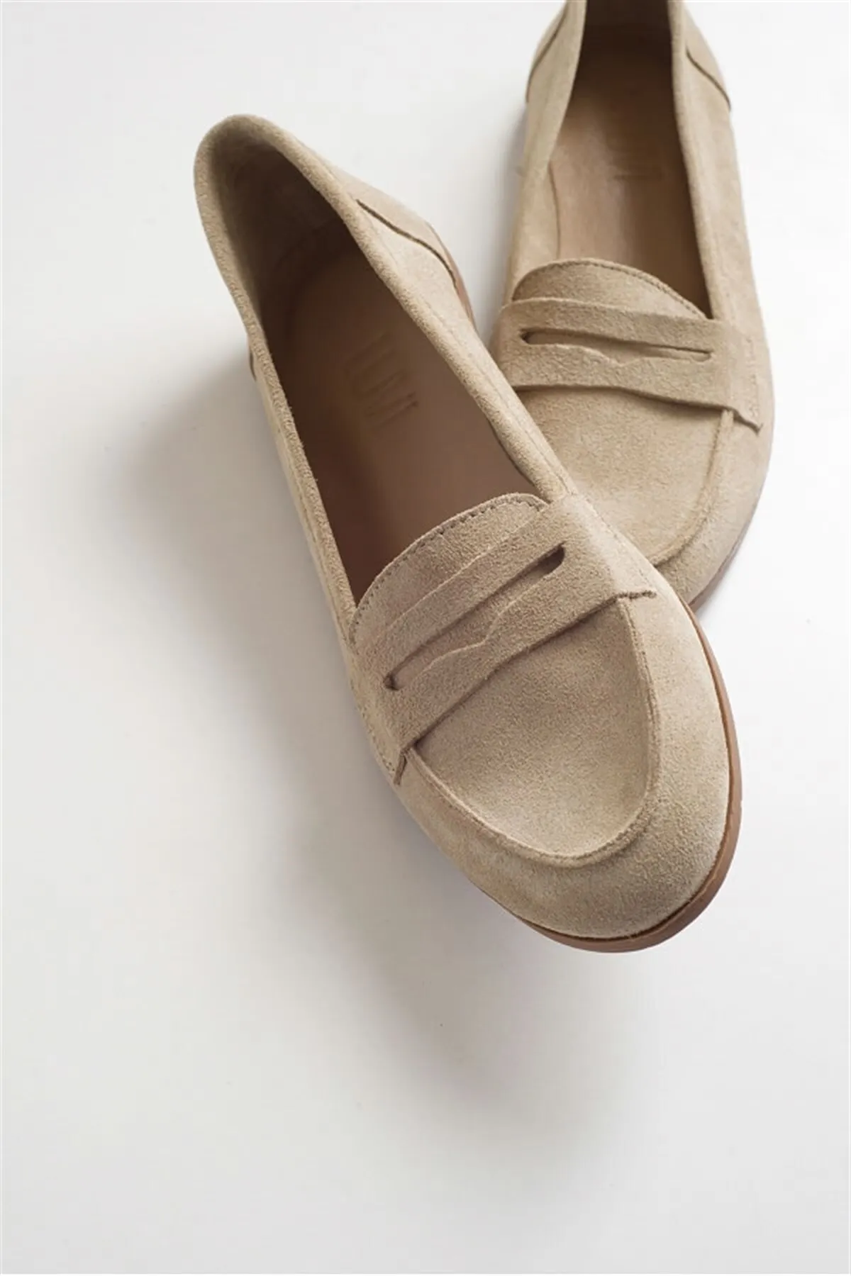 LuviShoes  F02 Damen-Ballerinas aus beigem Wildleder