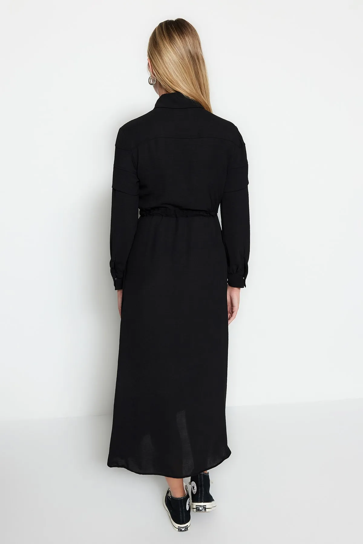Trendyol Modest  Schwarzer Taillengürtel mit Kordelzug, gewebter Abnehm-Cap & Ferace TCTSS23KF00002