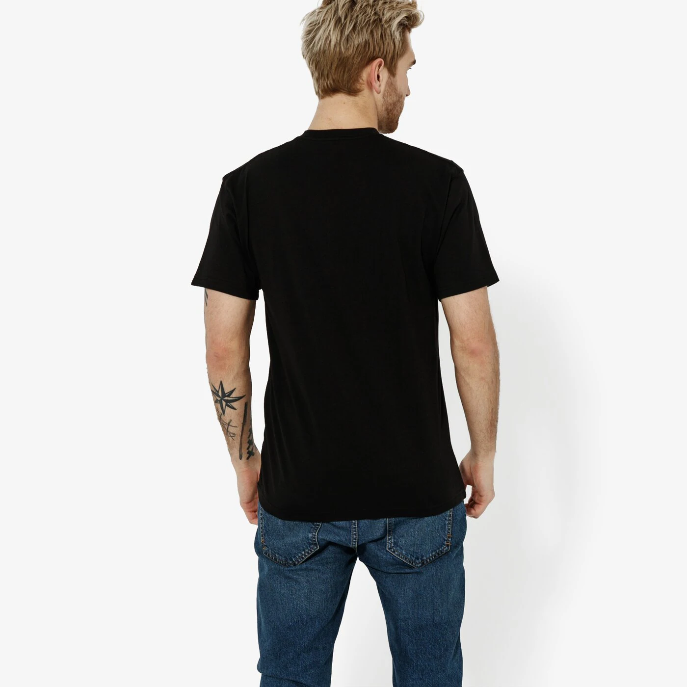 VANS T-SHIRT MN LEFT CHEST LOGO SCHWARZ Schwarz