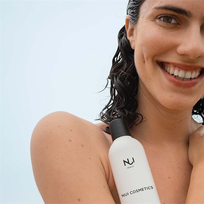 Natural & vegan nourishing Conditioner