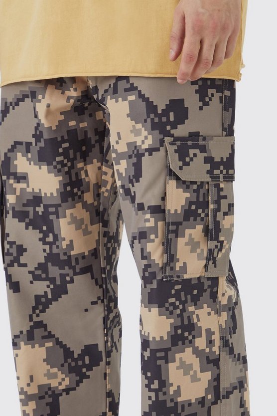 Tall lockere Camouflage Cargo-Hose