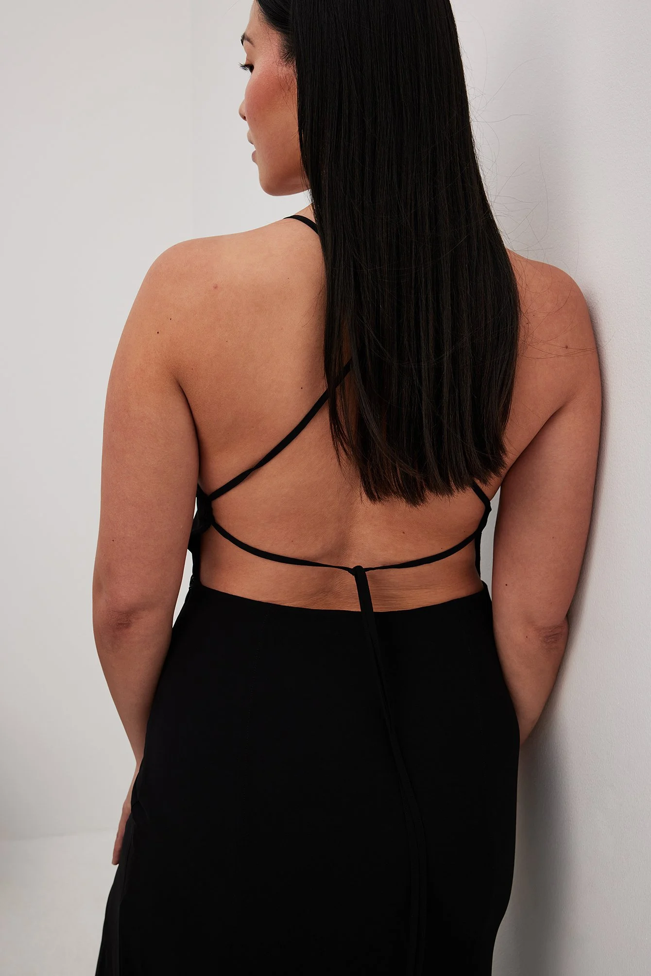 Chiffon-Maxikleid mit Riemenrücken