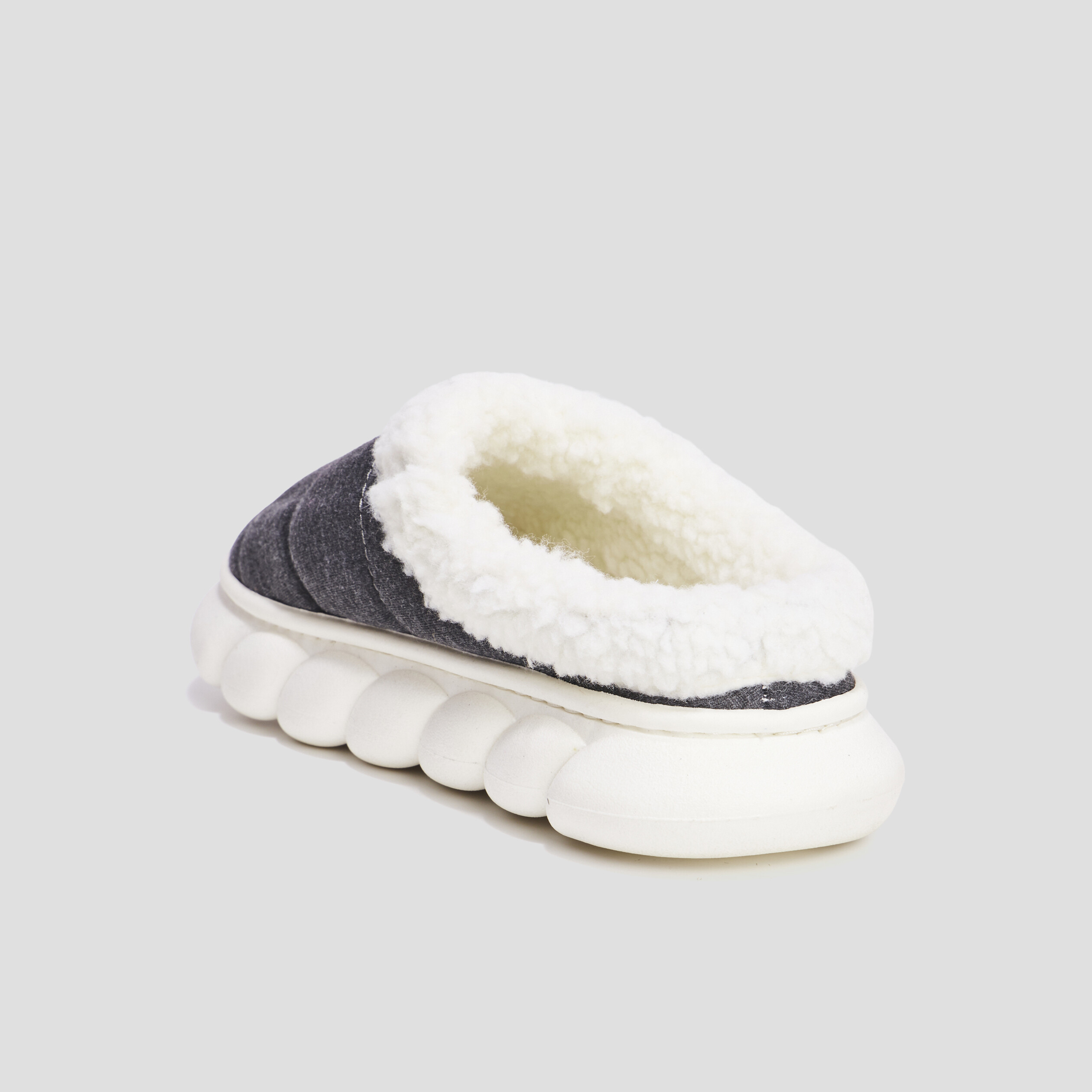 Chaussons mules plateformes noir femme | La Halle