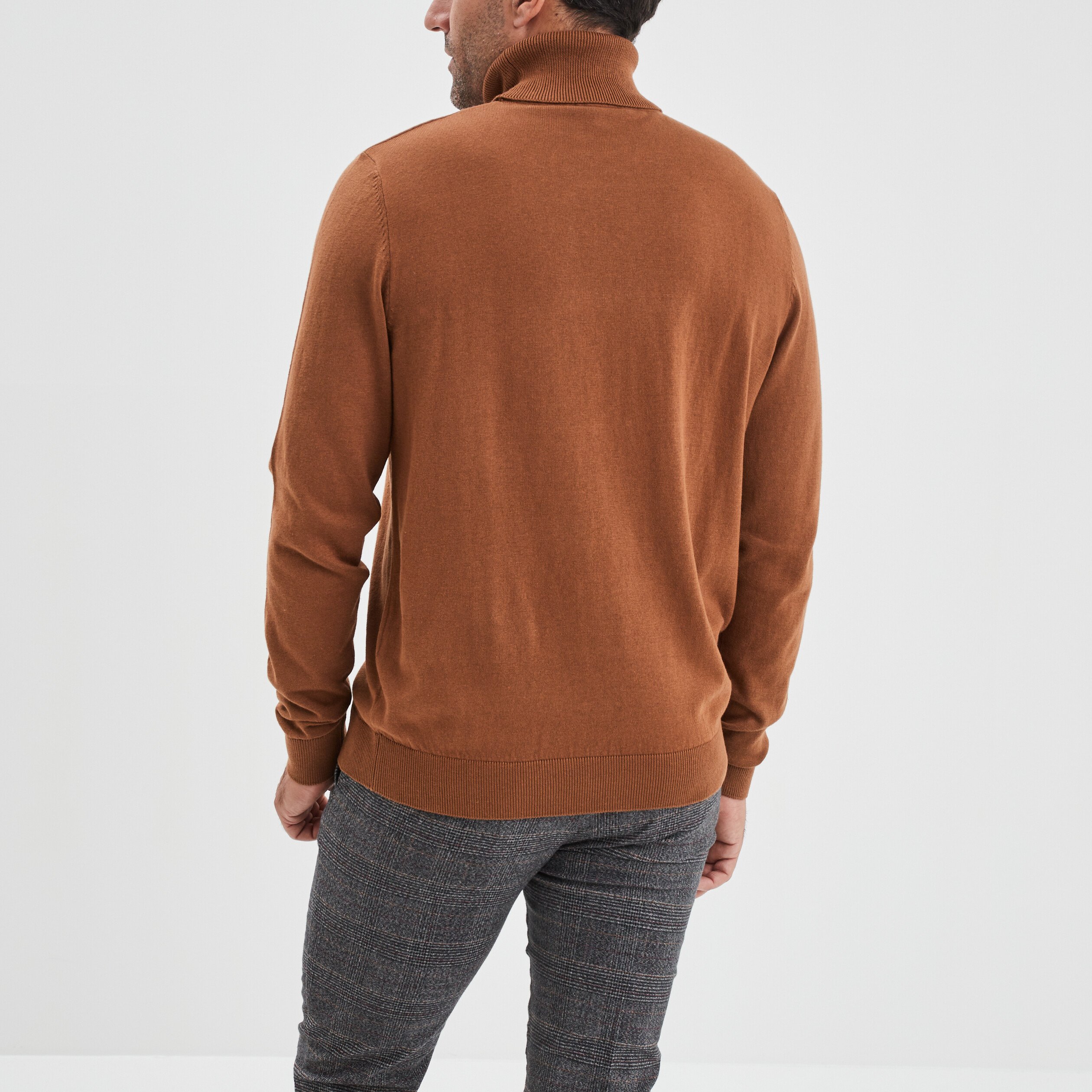 Pull avec col roulé camel homme | La Halle