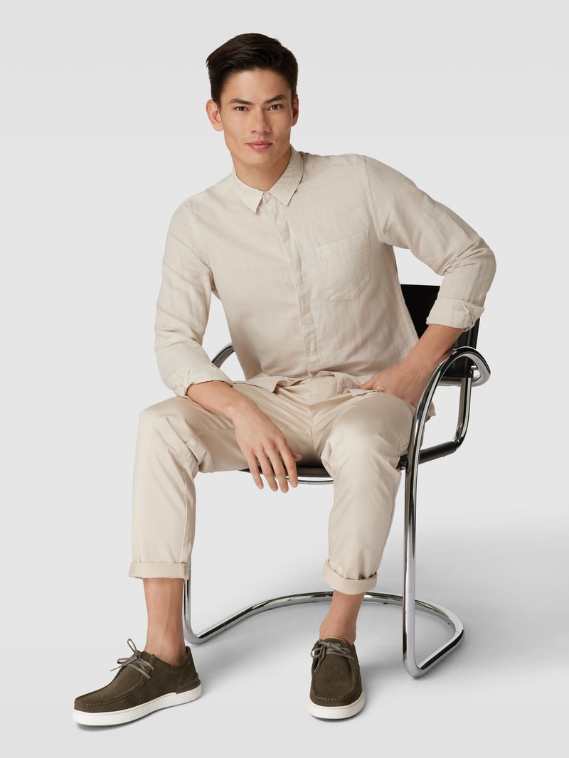 Schuhe mit Schnürverschluss in khaki