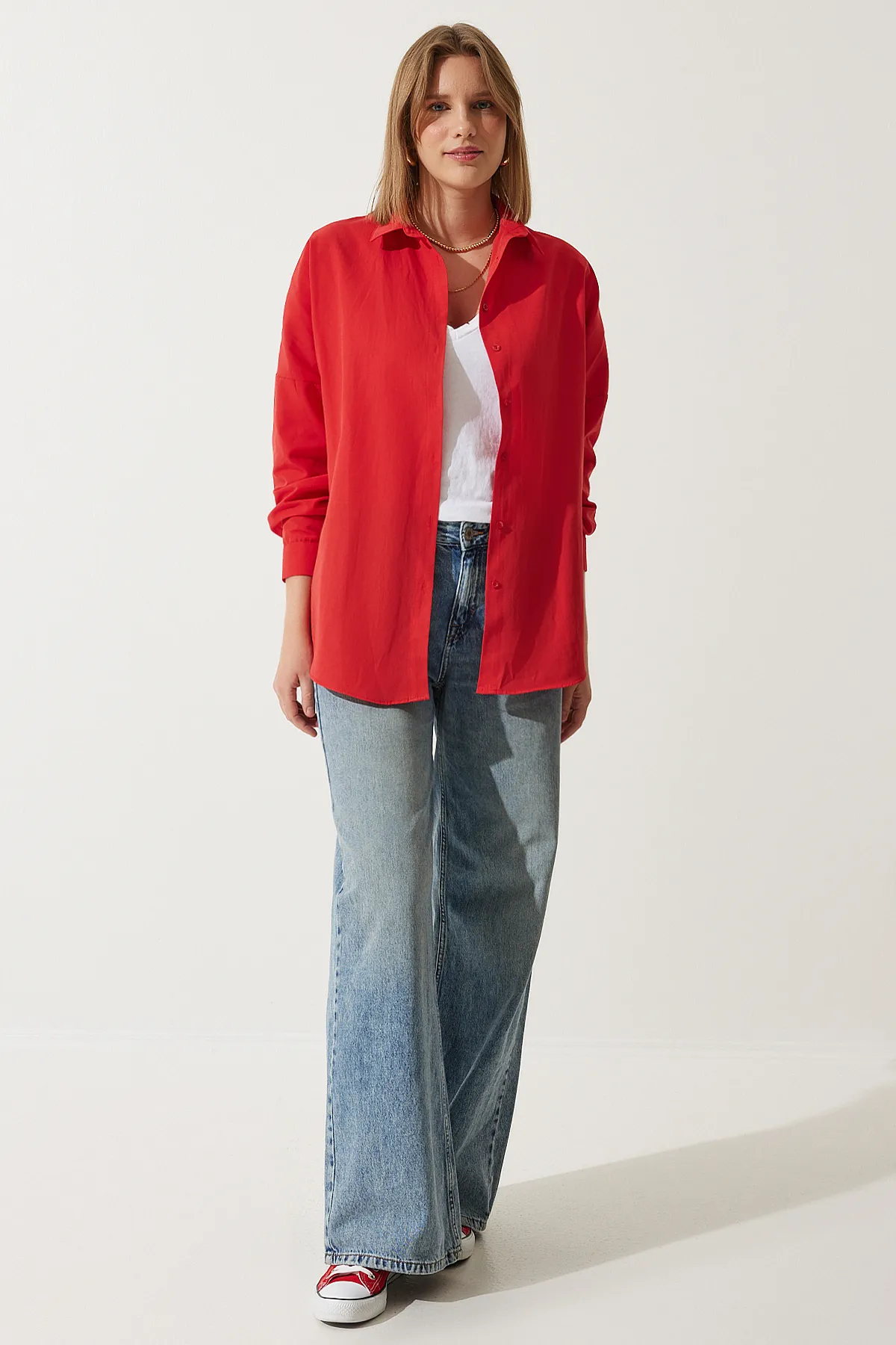 Happiness İstanbul  Damen Mittelrotes Oversize Langes Basic Shirt DD00842