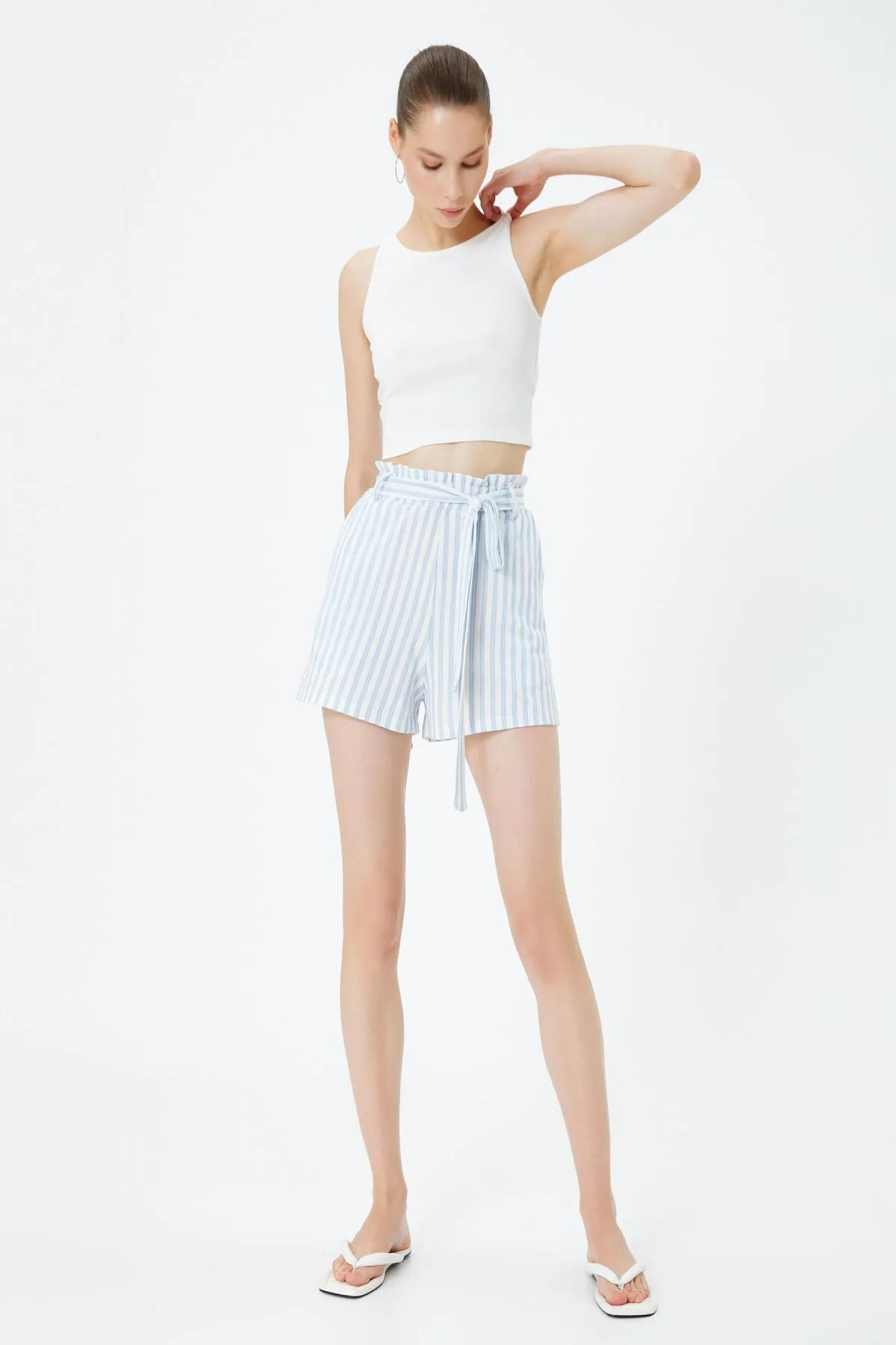 Koton  Shorts - Blau - Mittlerer Bund