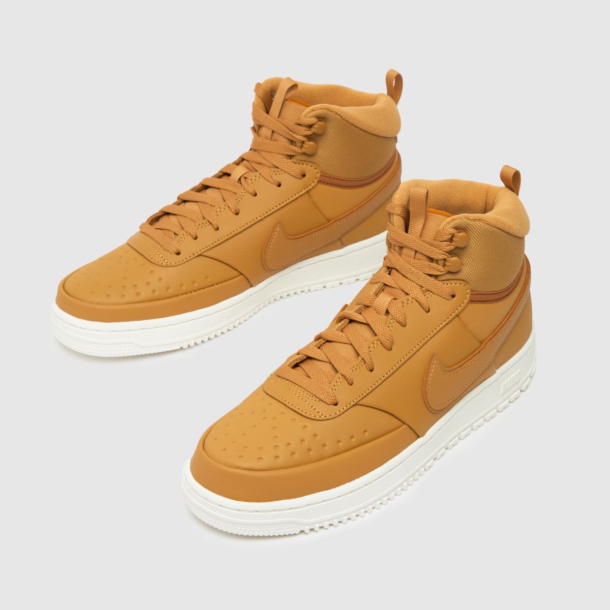 Zimní tenisky Nike Court Vision v hnědé barvě