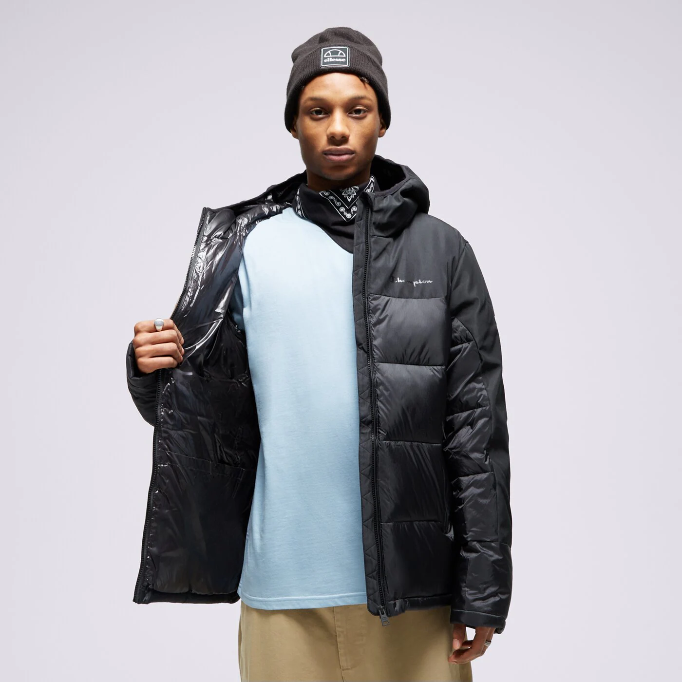 CHAMPION DAUNENJACKE HOODED JACKET Schwarz