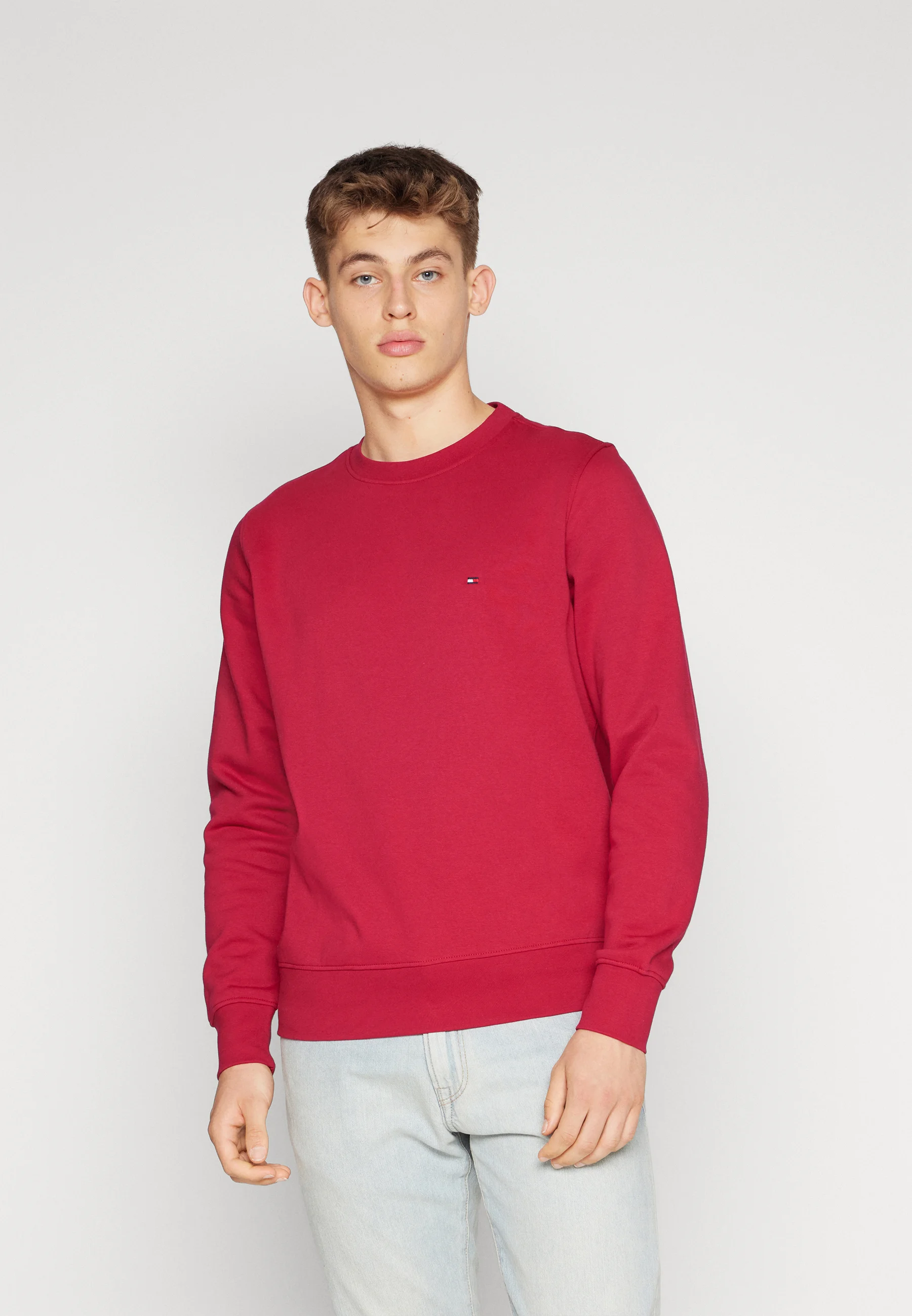 Sudadera con el logotipo de la bandera de Tommy Hilfiger